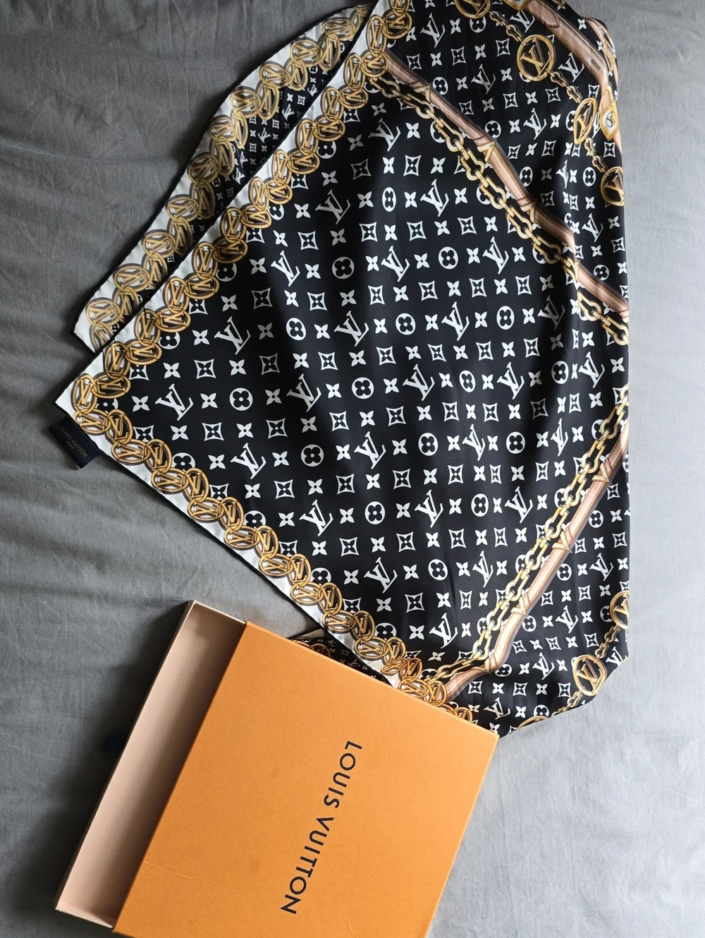 Louis Vuitton Black, White & Gold Monogram Silk Scarf with Chain & Box